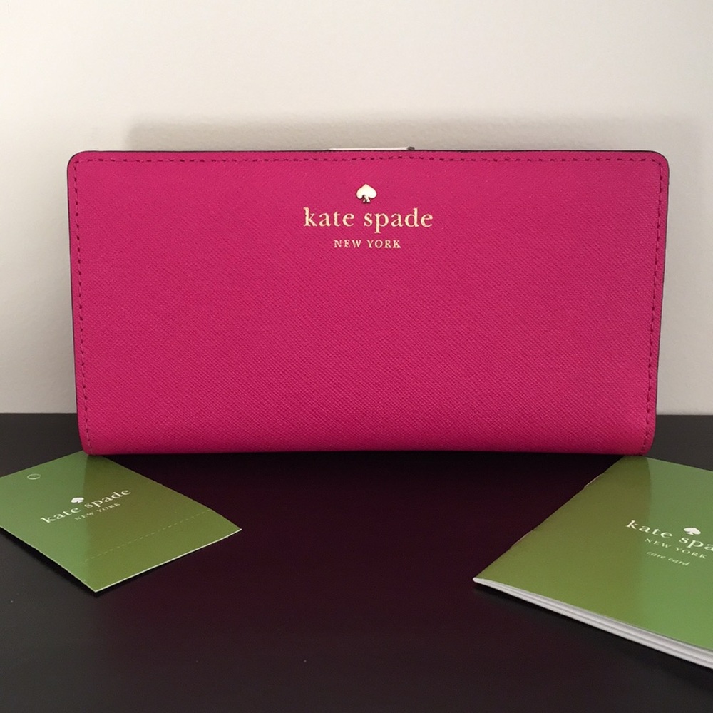Kate Spade Mikas Pond Stacy Wallet. Sweetheartpink